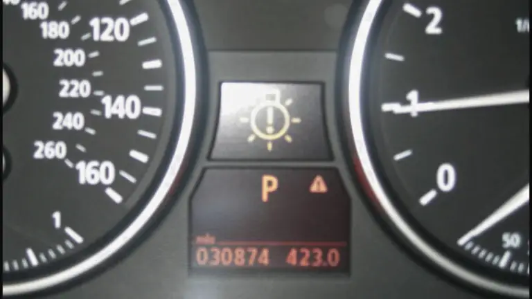 BMW Light Bulb Warning Symbol: What It Means and How to Fix It